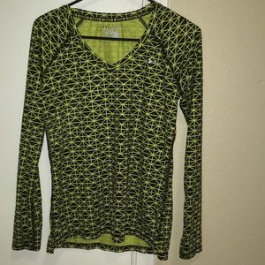 Long sleeve shirt- Under Armour